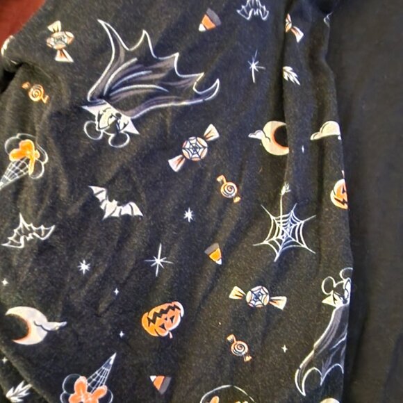 Torrid Disney Halloween three-quarters tee size 4 - Picture 6 of 8